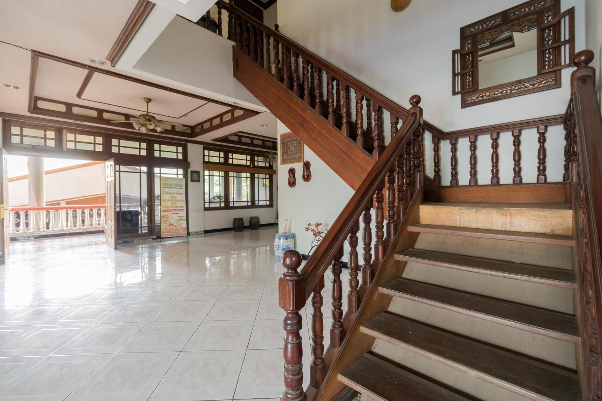 Reddoorz Syariah Near Kawasan Saribu Rumah Gadang Solok Selatan Pasir Talang Kültér fotó